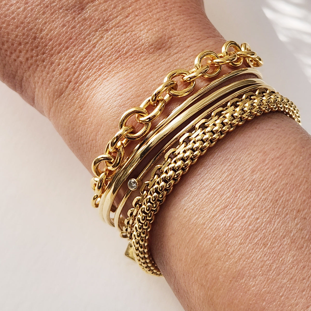 14K Gold Filled Round Link Bracelet - Vana Chupp Studio