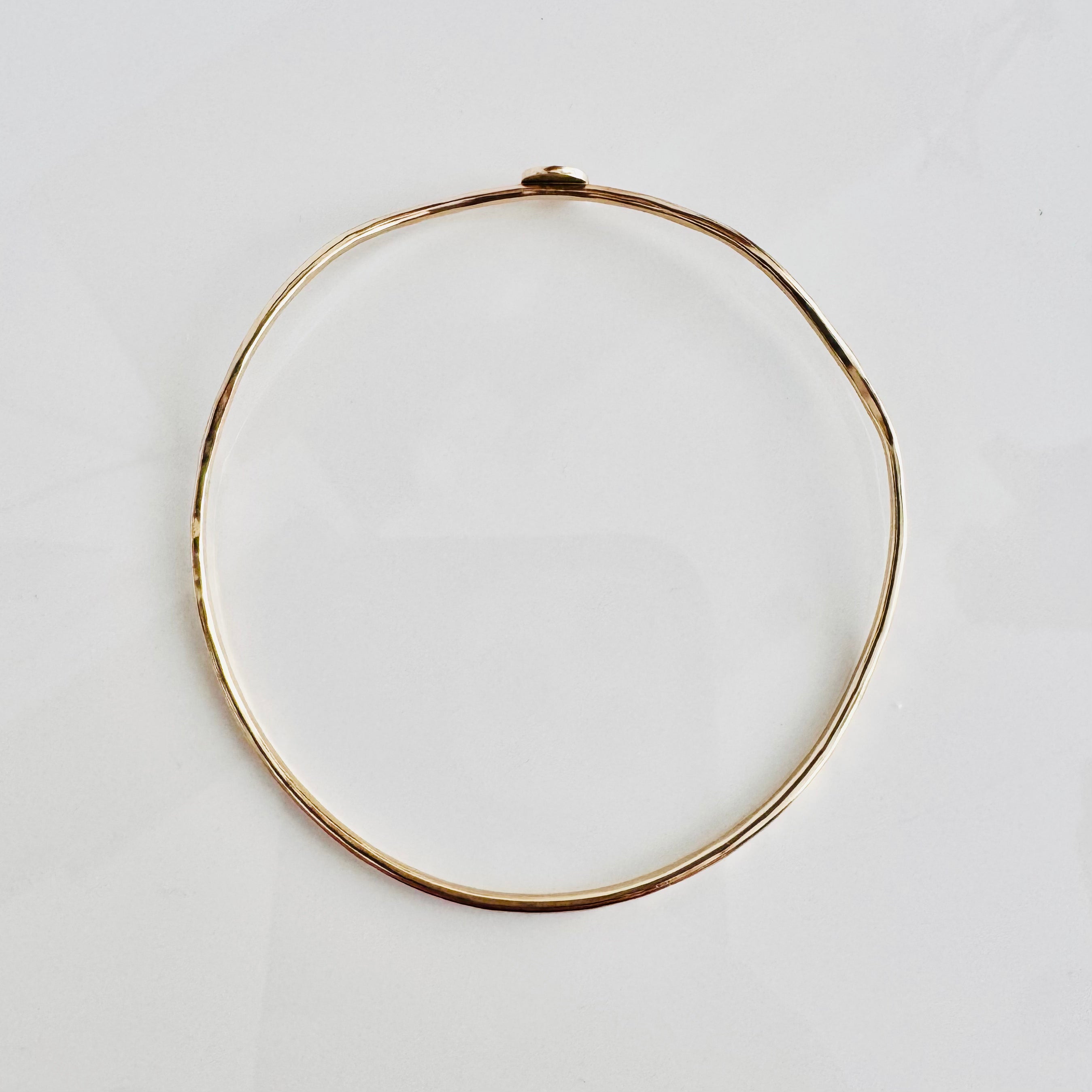 14K Gold Organic Circle Silhouette Bangle