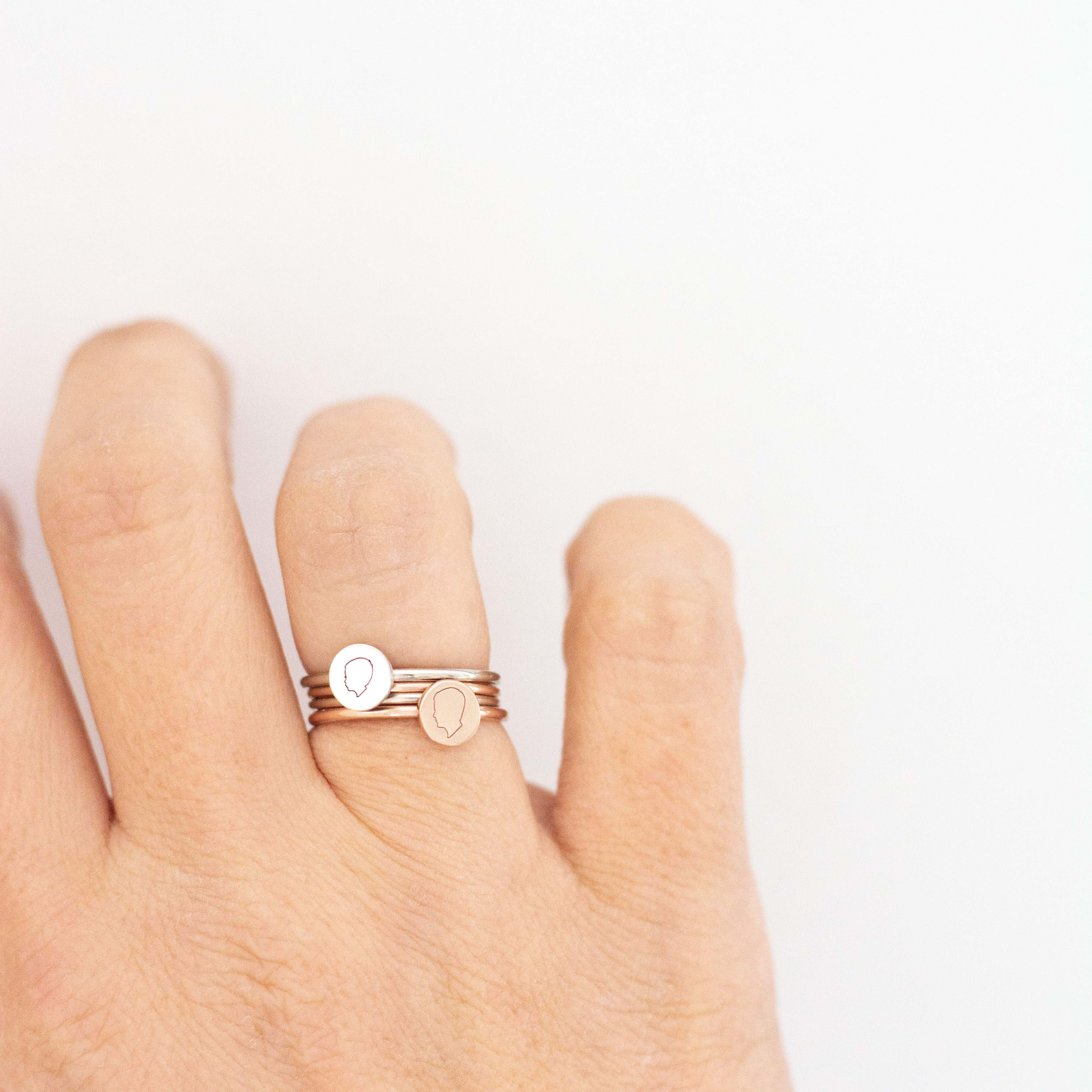 14K Outlined Silhouette Dot Ring - Vana Chupp Studio