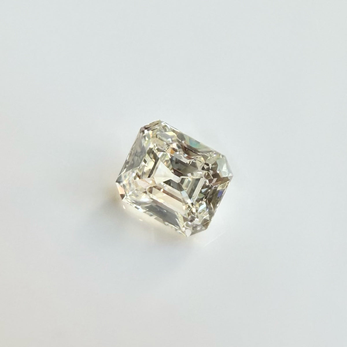 The 1.63 ct Emerald Cut Antique Diamond