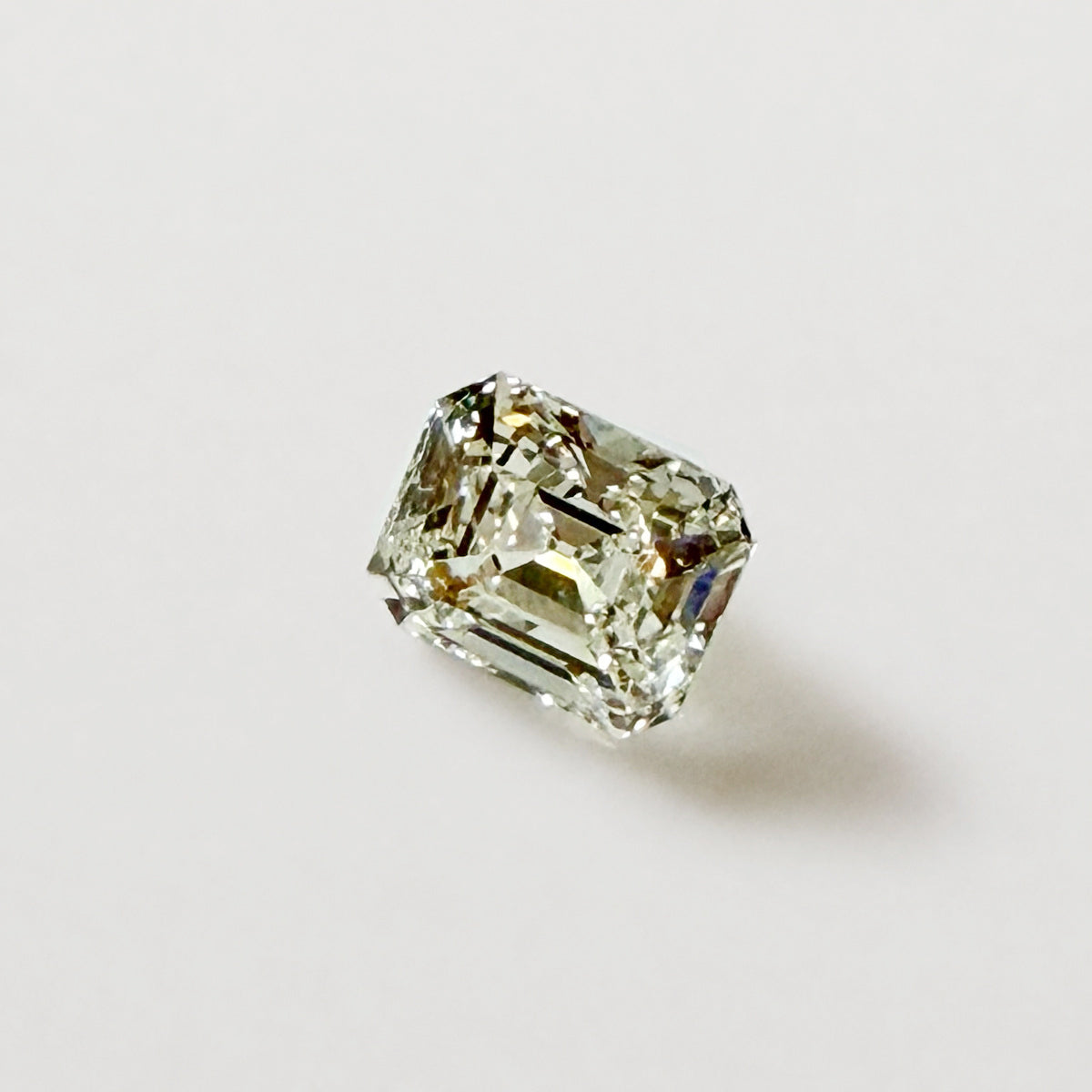 The 1.63 ct Emerald Cut Antique Diamond