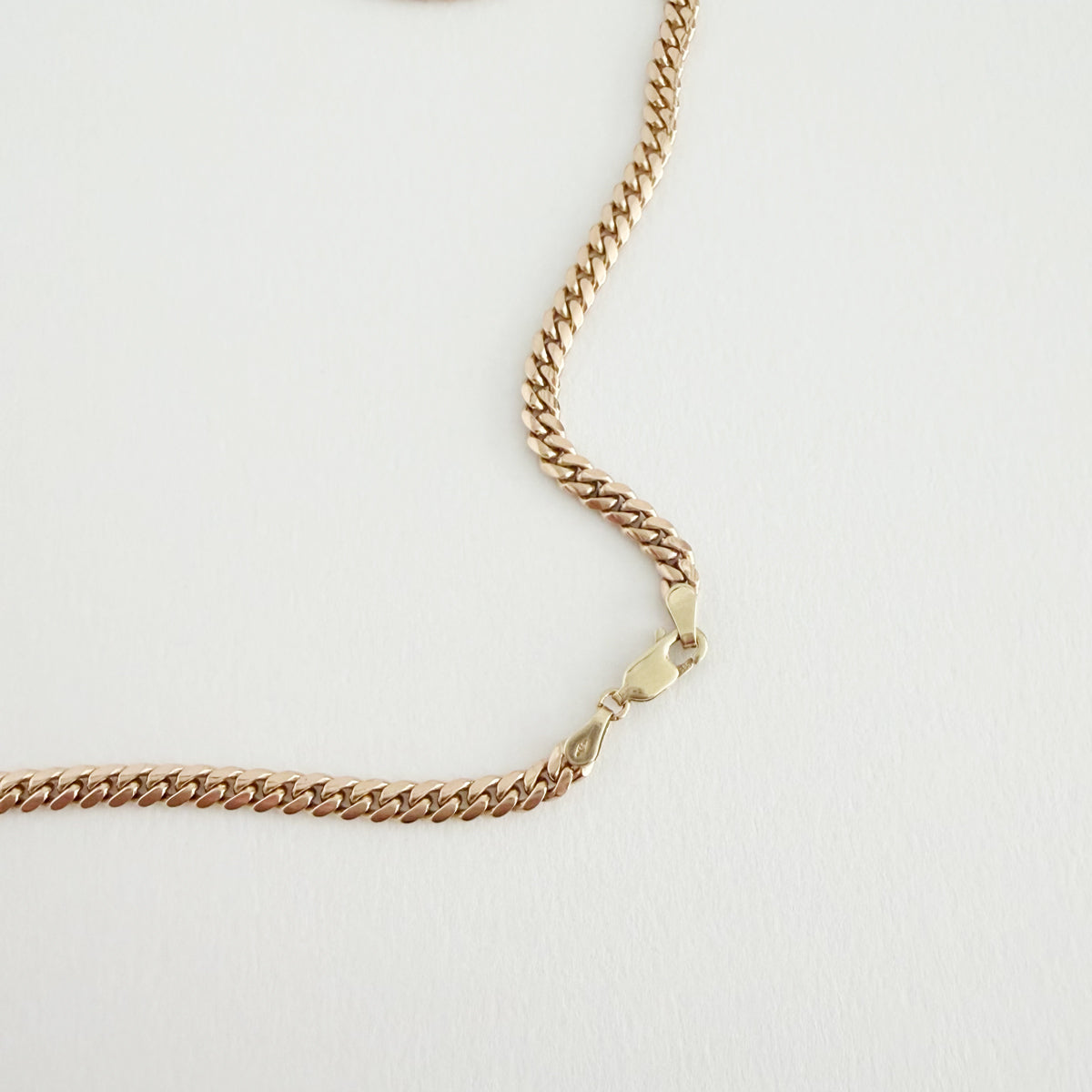14K Heavy Curb Chain Necklace - 18 inch