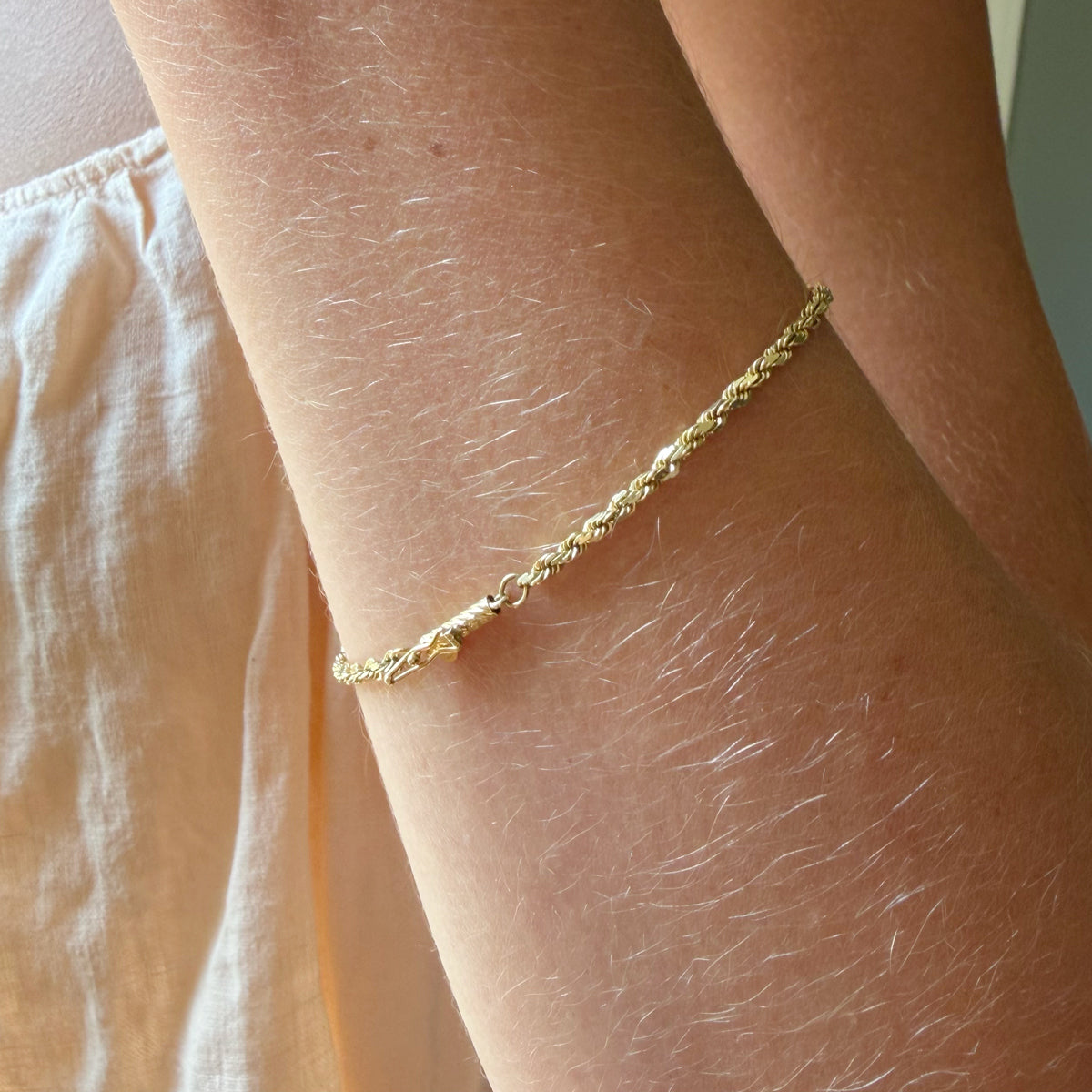 18K Gold Twisted Chain Bracelet - 7 inch
