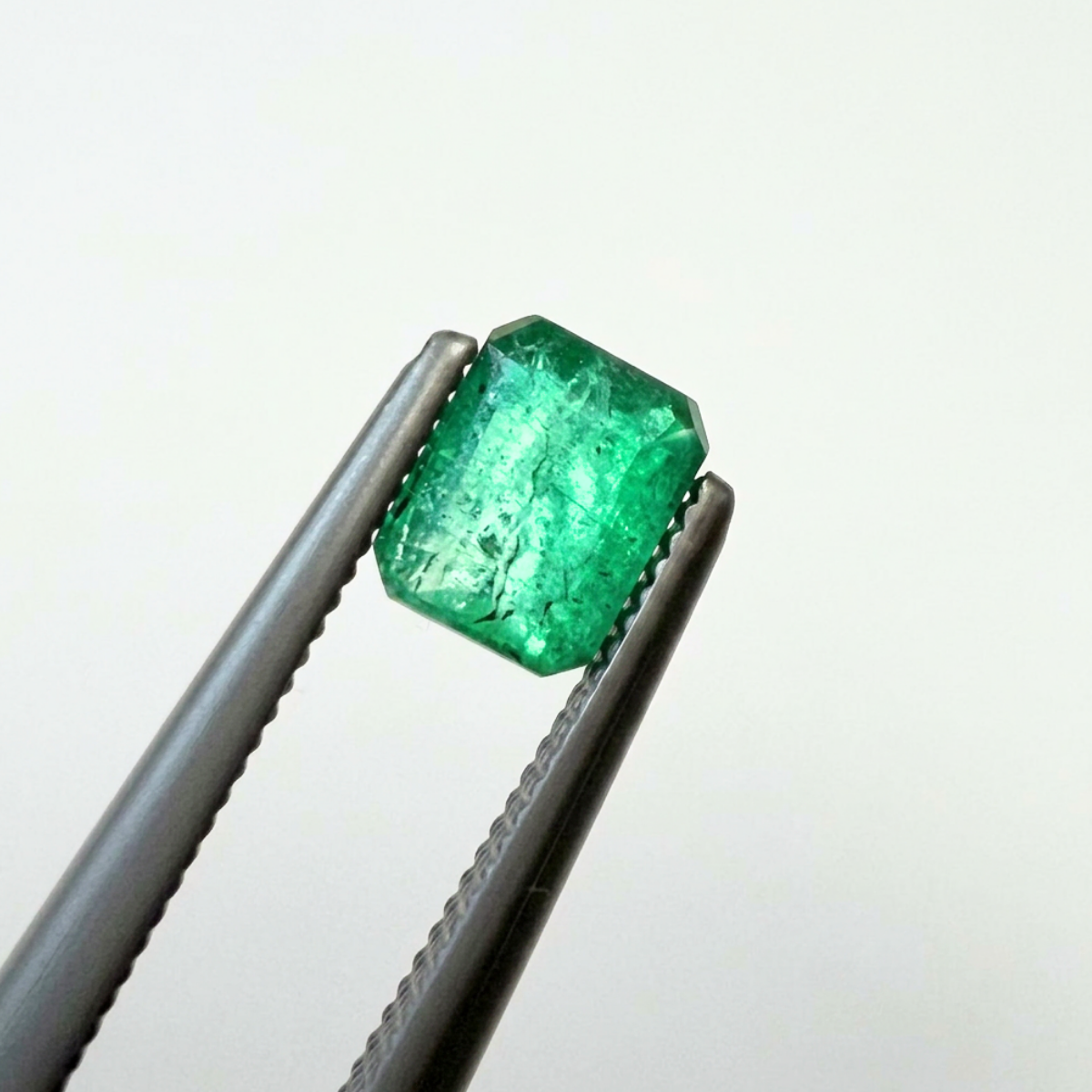 5x4 mm Emerald Step-Cut Natural Green Emerald