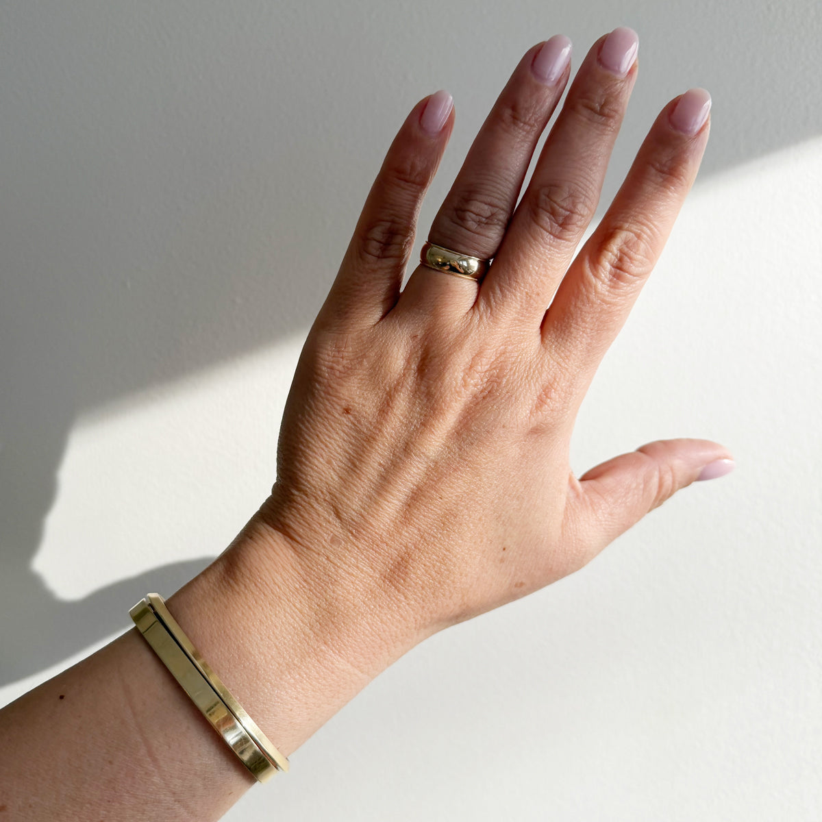 14K Cigar Band Ring - Size 5.5