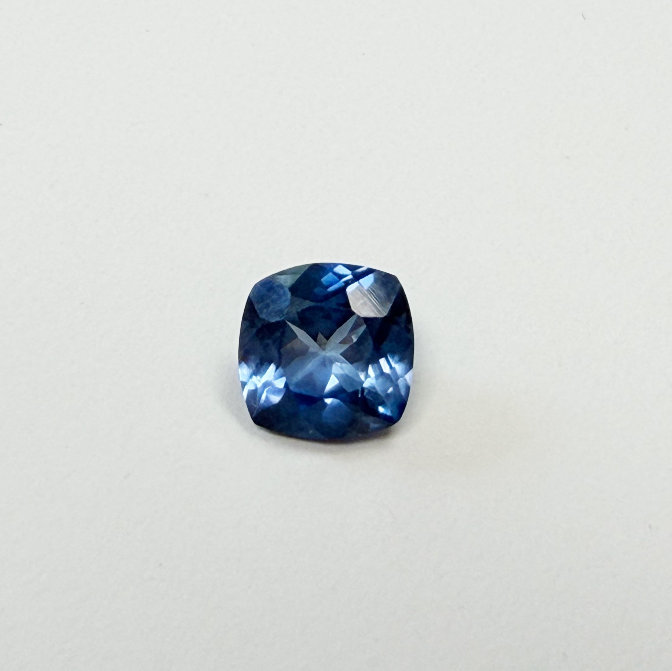 10x10 mm Cushion Faceted Lab-Grown Blue Sapphire - 5.10 CT