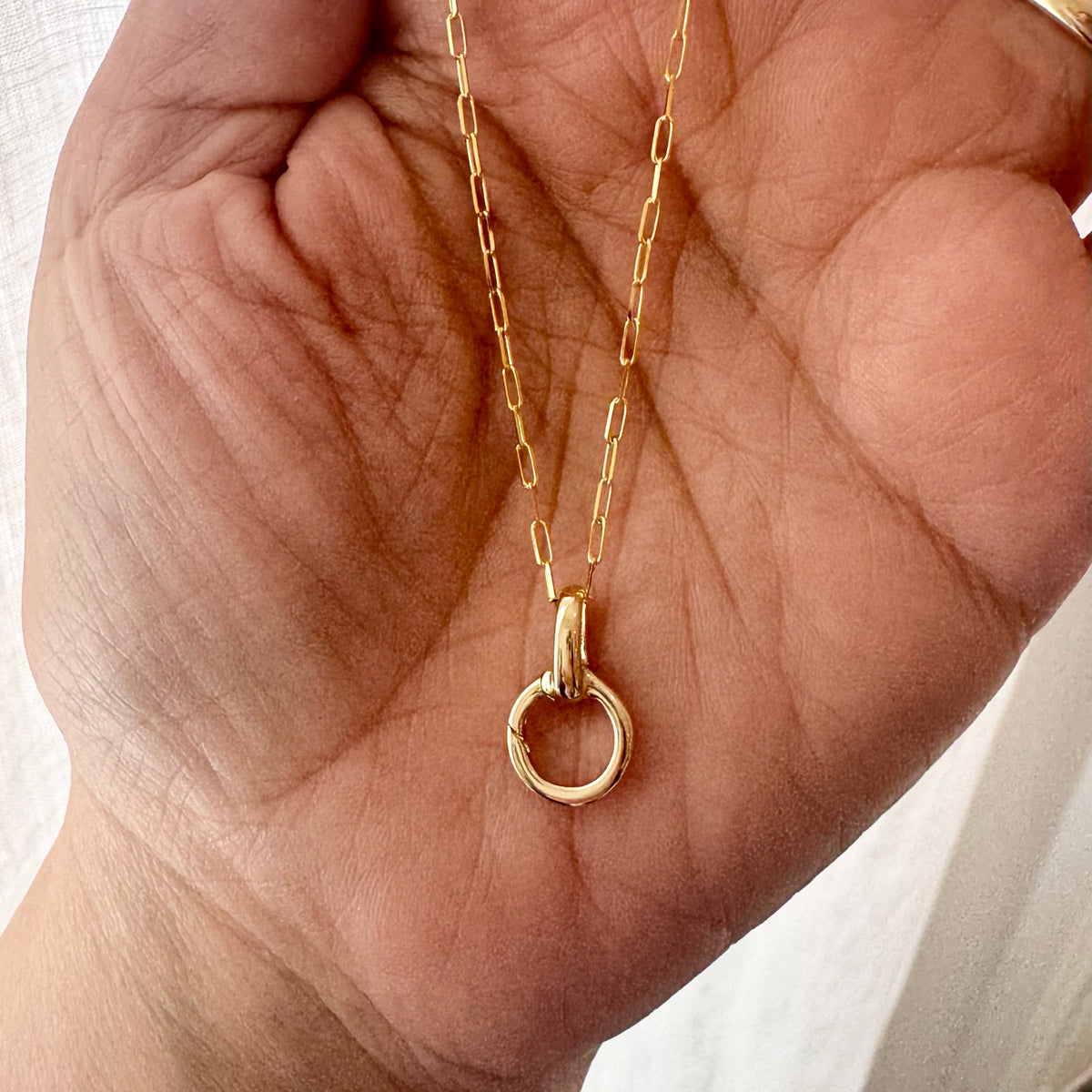 Round Push In Charm Holder With Bail