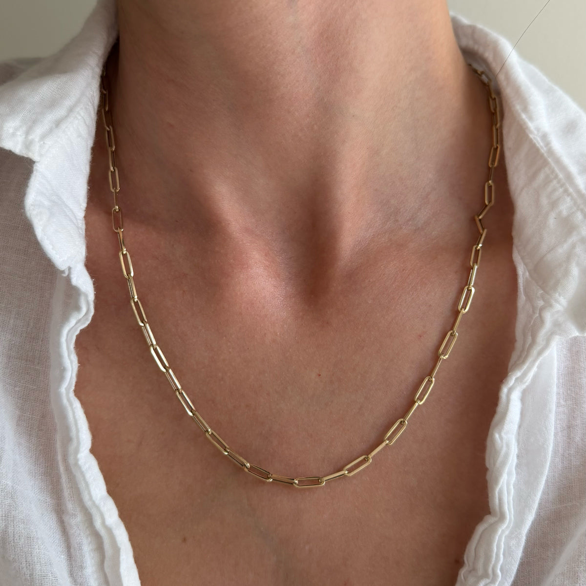 14K Yellow Gold Medium Weight Paperclip Chain Necklace - 20 inch