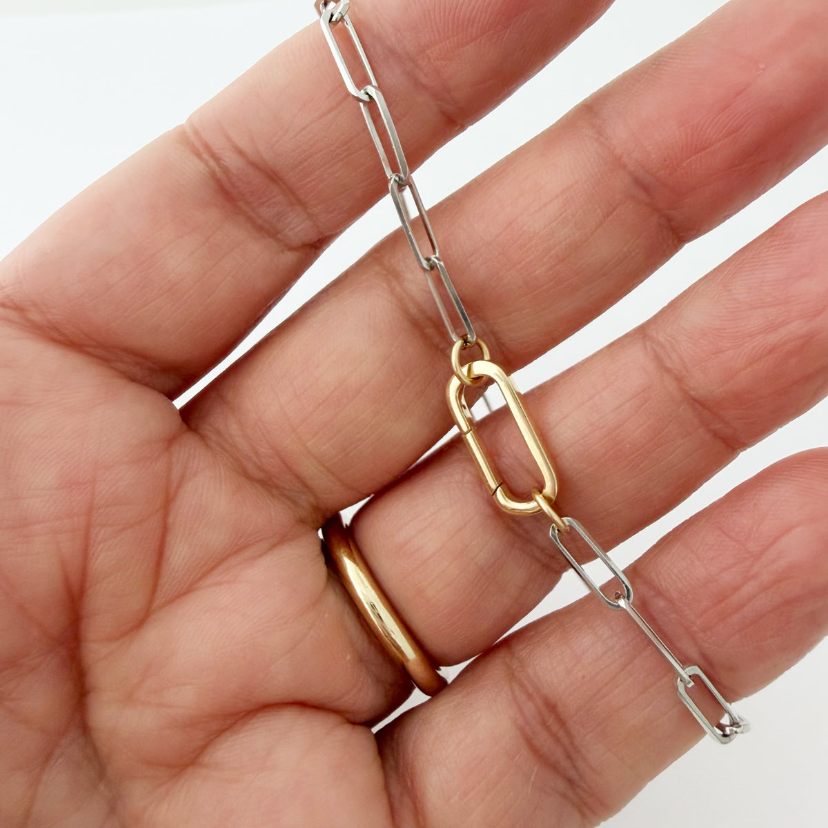 14K Two Tone Paperclip Chain Bracelet w/ Charm Holder 7.5"