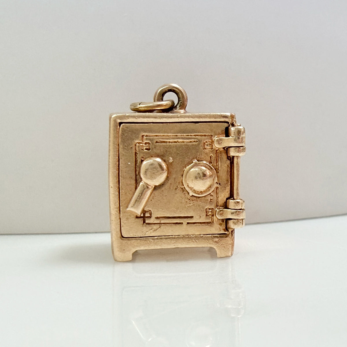14K Gold Vintage 3D Vault Charm