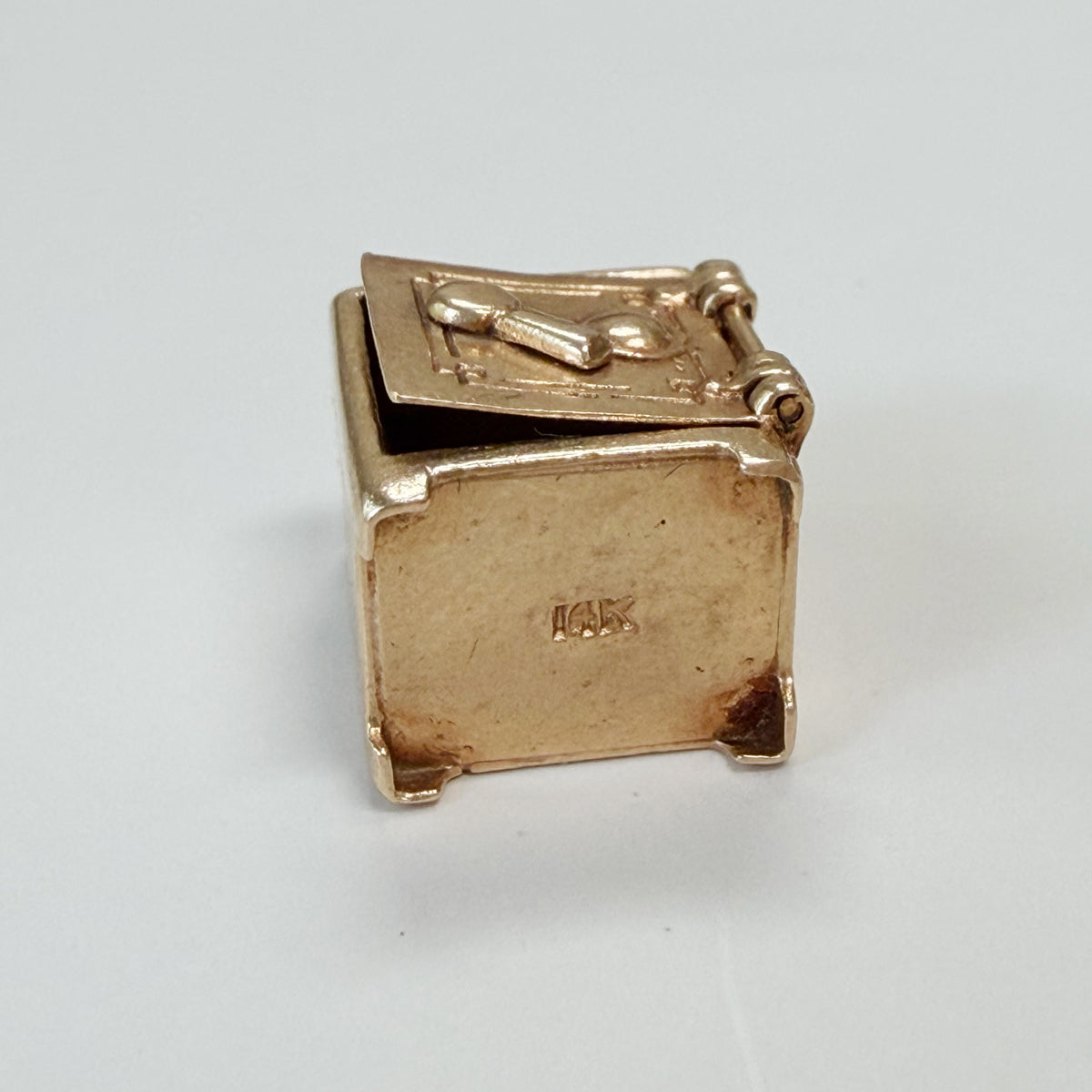 14K Gold Vintage 3D Vault Charm